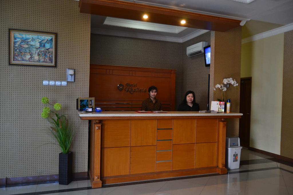 Hotel Khalista Пурвакарта Екстериор снимка